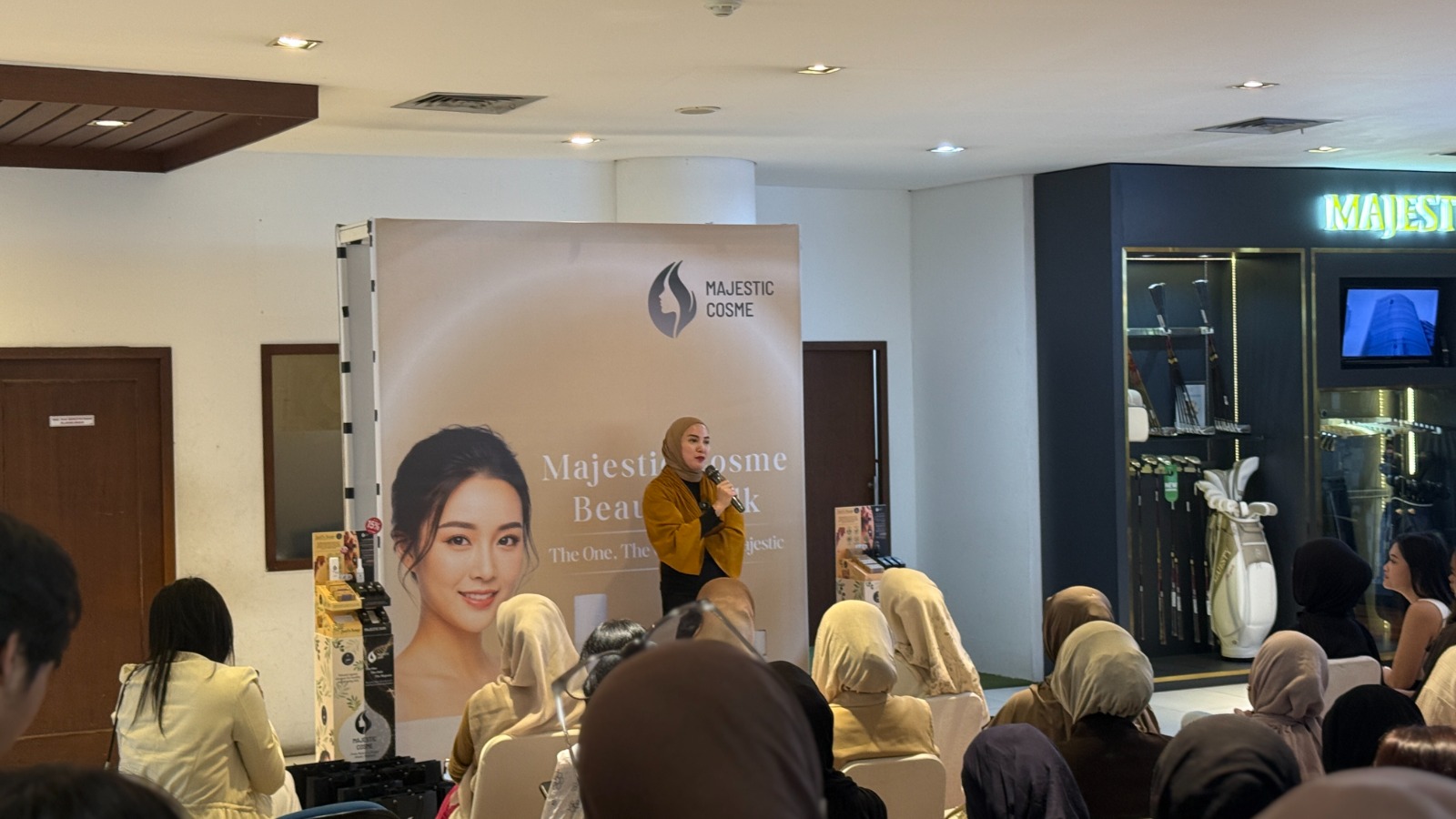 Skincare Stem Cell Jadi Tren, Majestic Cosme Gelar Beauty Talks